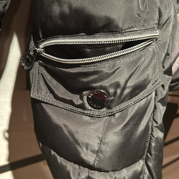 puffy jacket like new - Picture 3 of 4